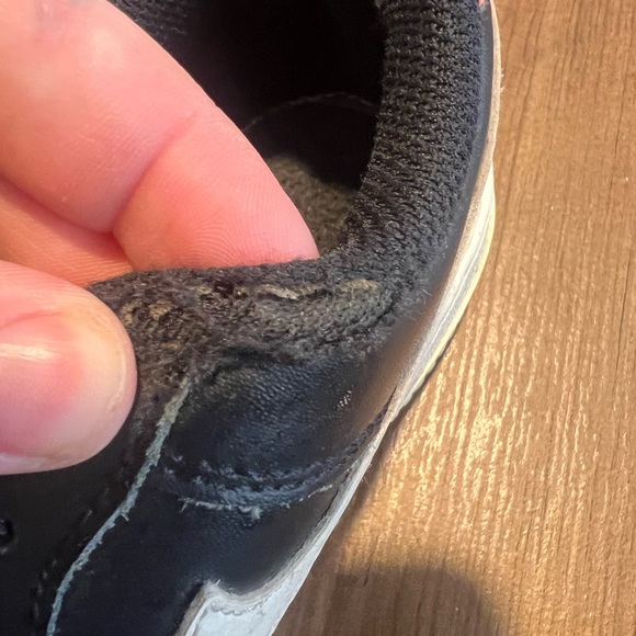 Nike Air Force 1 boys size 3 - Picture 9 of 11